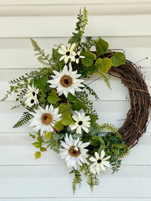 Daisy & Fern Wreath