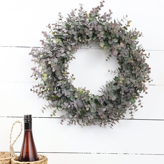 18" Eucalyptus Wreath